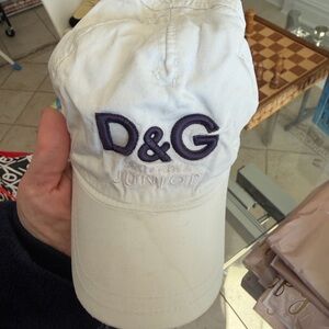 D&G Junior Cream Cap with Navy Logo